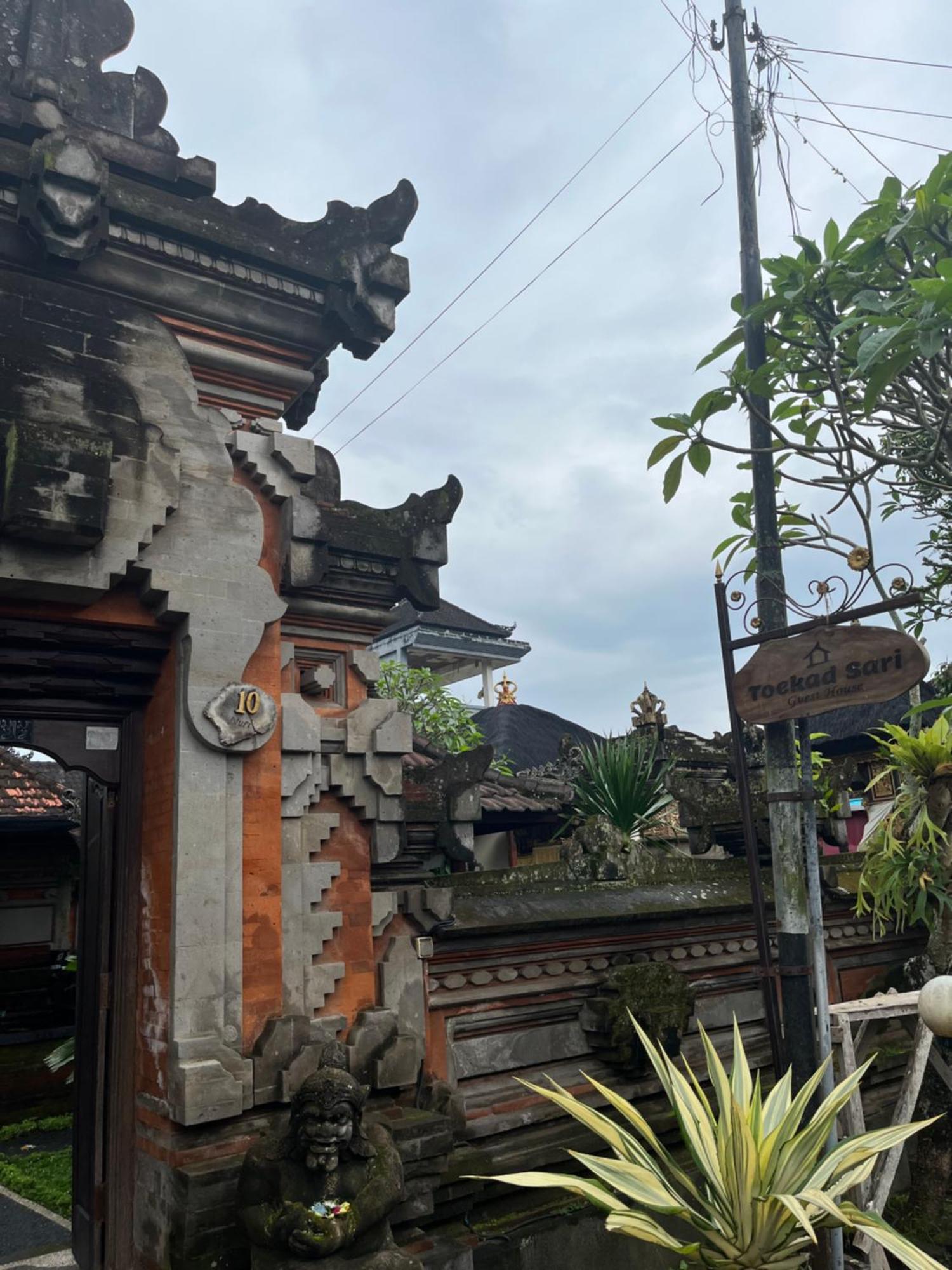Toekad Sari * Ubud